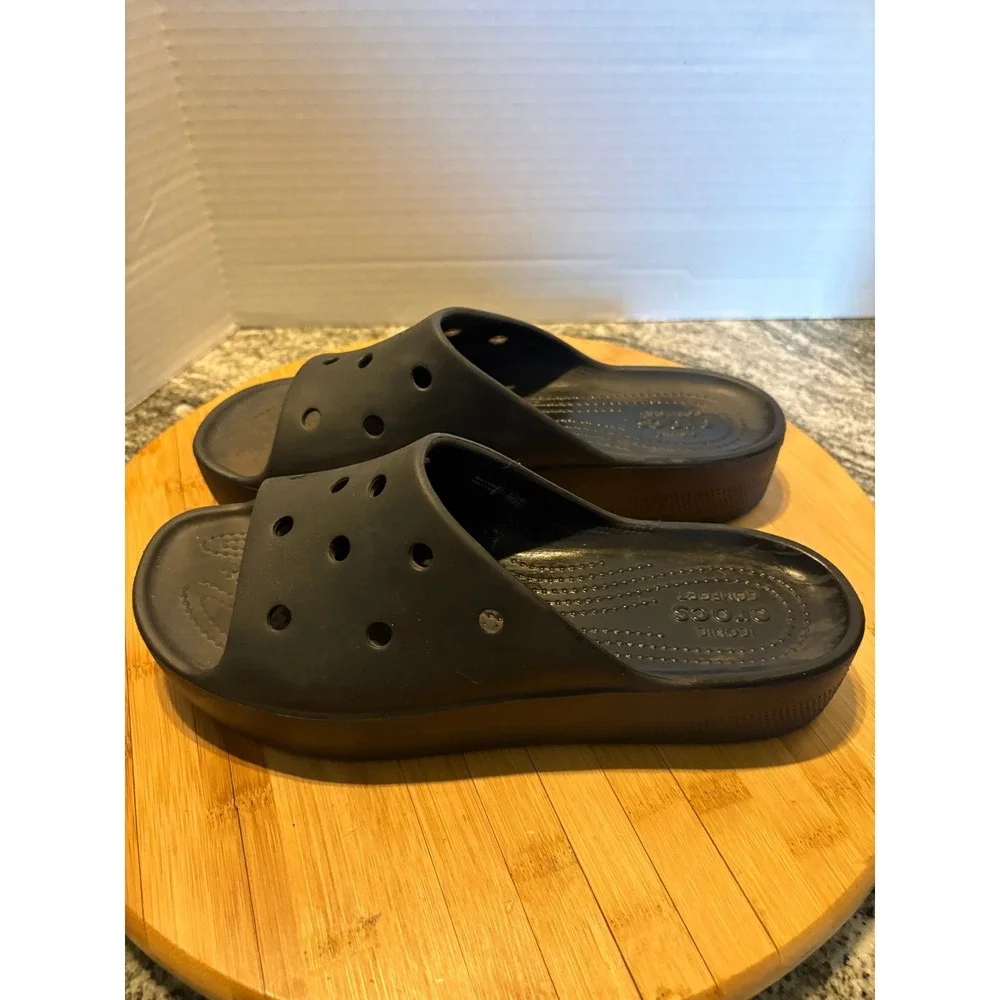 Crocs Sloane Slide Black Platform Sandals Womens Size 9 205742